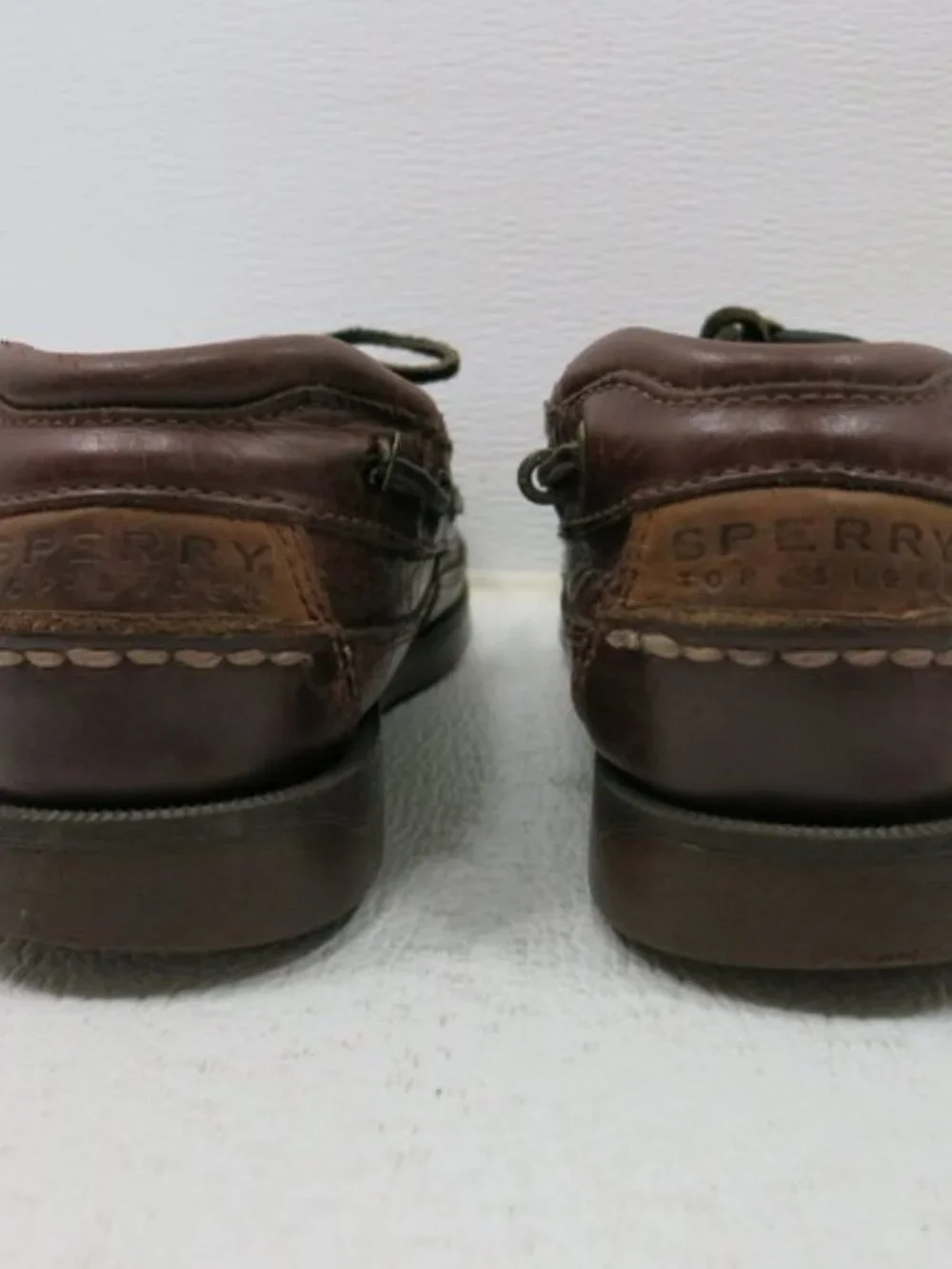 Sperry Oil Tanned Leather Deck Shoes Mako Top-Sider Men's Footwear Shoes Sz 8 M